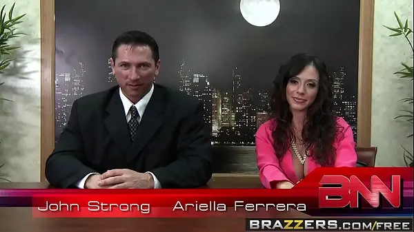 大Brazzers - Big Tits at Work - Fuck The News scene starring Ariella Ferrera, Nikki Sexx and John Str最佳剪辑