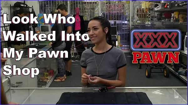 Große XXX PAWN - Dieses Mädchen wollte sich an ihrem Ex-Verlobten rächen und hat es bekommenbeste Clips