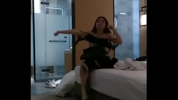 Duże Filming secretly playing sister calling Hanoi in the hotel najlepsze klipy