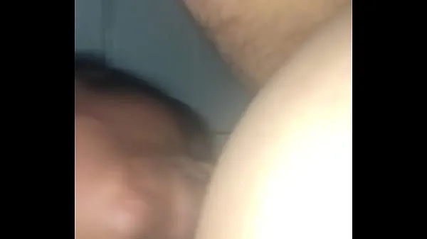 1st vídeo getting suck by an escort Klip terbaik besar