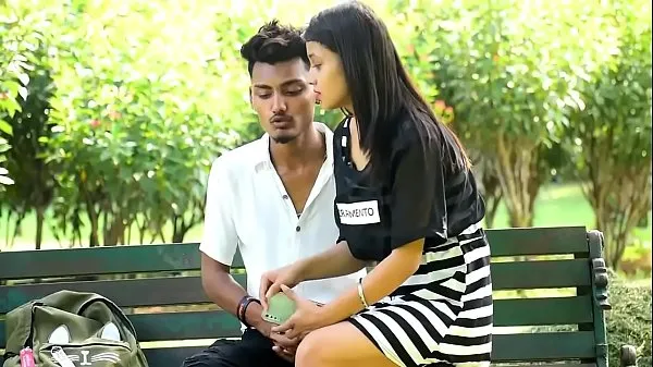 Duże Kissing My New Delhi Gf In Jasola Vihar najlepsze klipy