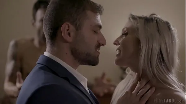 Veliki PURE TABOO Cheating Wife Caught with Husband's Co-Worker FREE FULL SCENE With Christie Stevens najboljši posnetki
