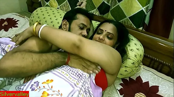 Grote Indian hot xxx Innocent Bhabhi 2nd time sex with husband friend!! Please don't cum inside beste clips