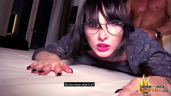 Veliki PublicSexDate - Sexy Emo Slut Pounded By Blind Date in Hotel Room najboljši posnetki