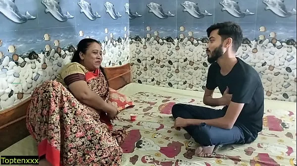 Nagy Bengali hot Bhabhi vs young Indian boy!! First amateur sex legjobb klipek