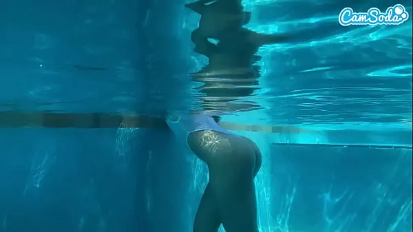 Duże Underwater Sex Amateur Teen Crushed By BBC Big Black Dick najlepsze klipy