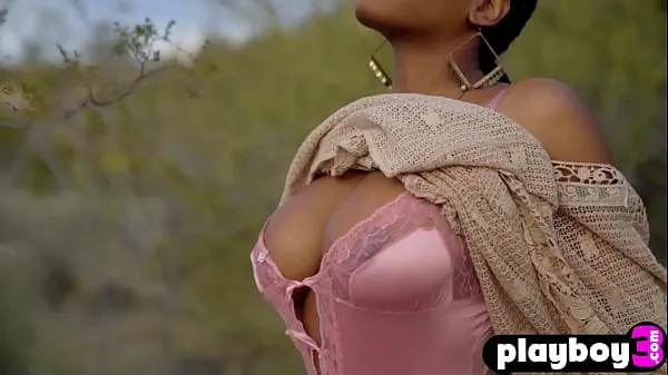 Store Big tits ebony teen model Nyla posing outdoor and babe exposed her stunning body beste klipp